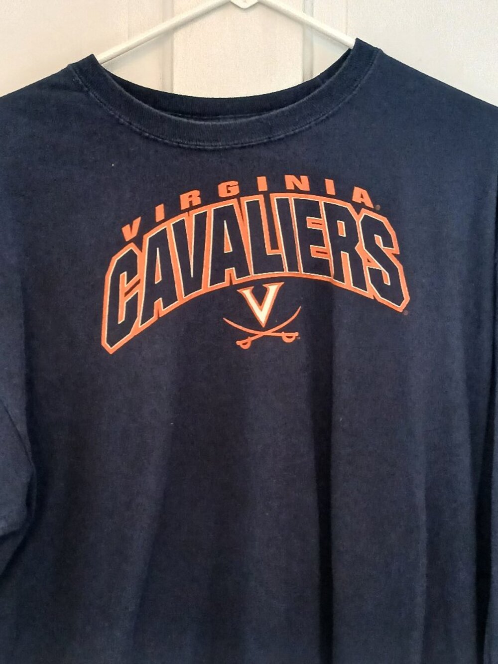 Virginia Cavaliers Blue Long Sleeve Shhirt by Gildan - Size XL